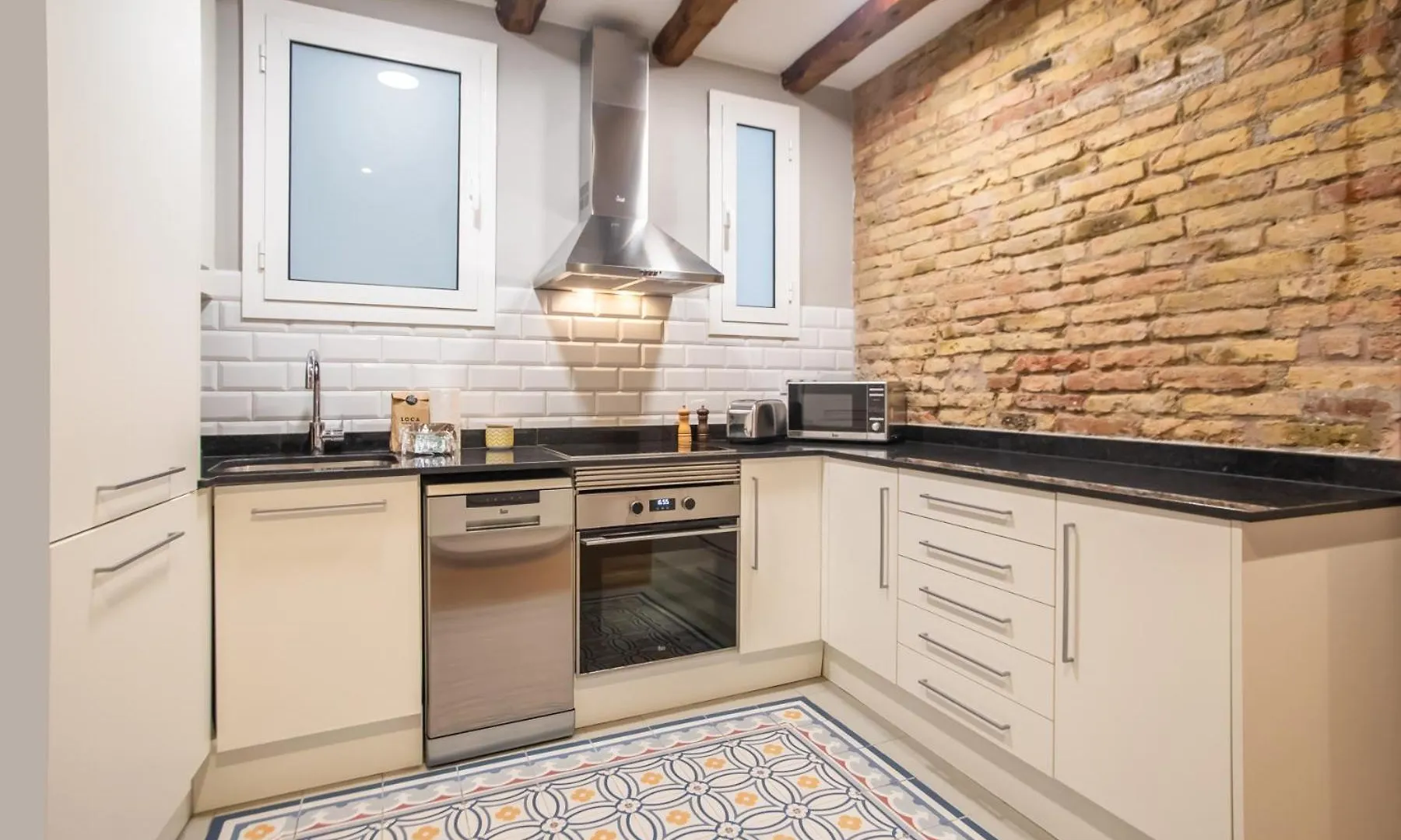 E4Mal1080 - Fabulous Flat Next To Sagrada Familia Apartment Barcelona